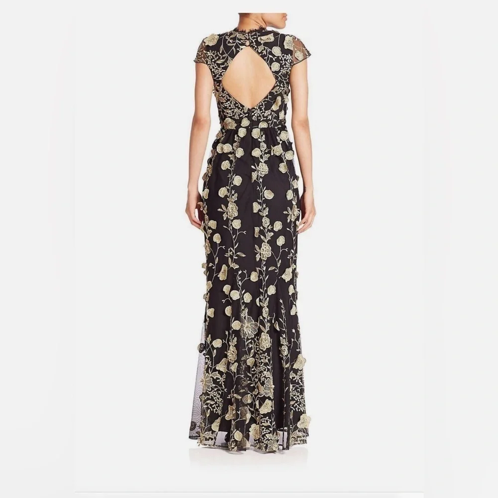 Alice + Olivia Aalihah Gown Gold Embroidered 3d Motifs Size XS